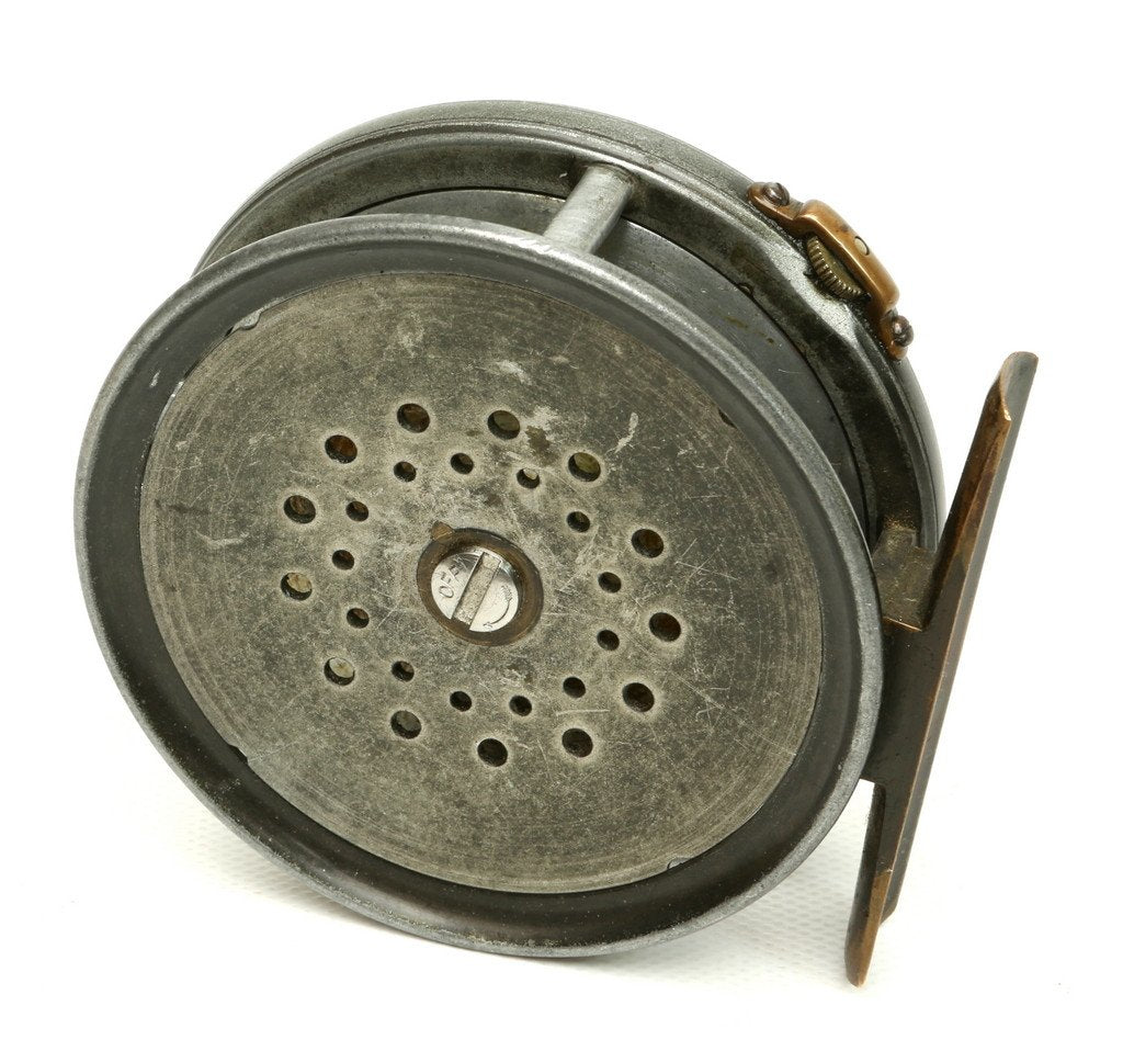 Questions About 3 Young Perfect, Classic Fly Reels