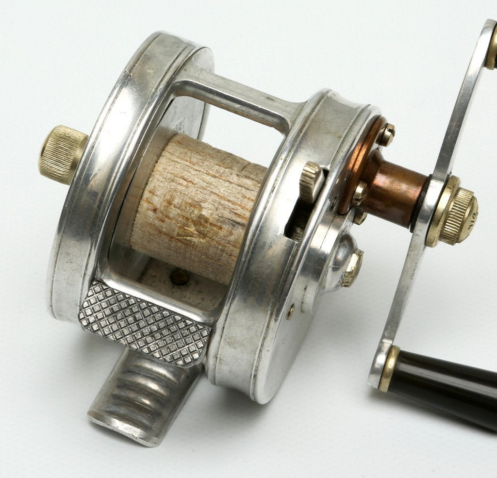 Sold at Auction: Vintage Steel Telescoping Fly Rod Pflueger Reel