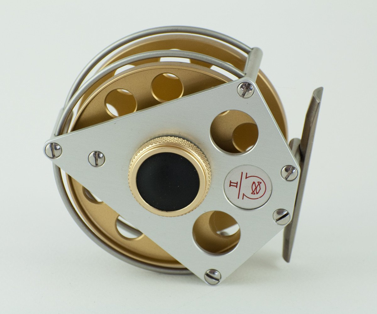 ARI T HART GALLATIN I (SILVER) TROUT FLY REEL – Vintage Fishing Tackle
