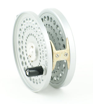 Orvis Anniversary CFO III fly reel and spare spool