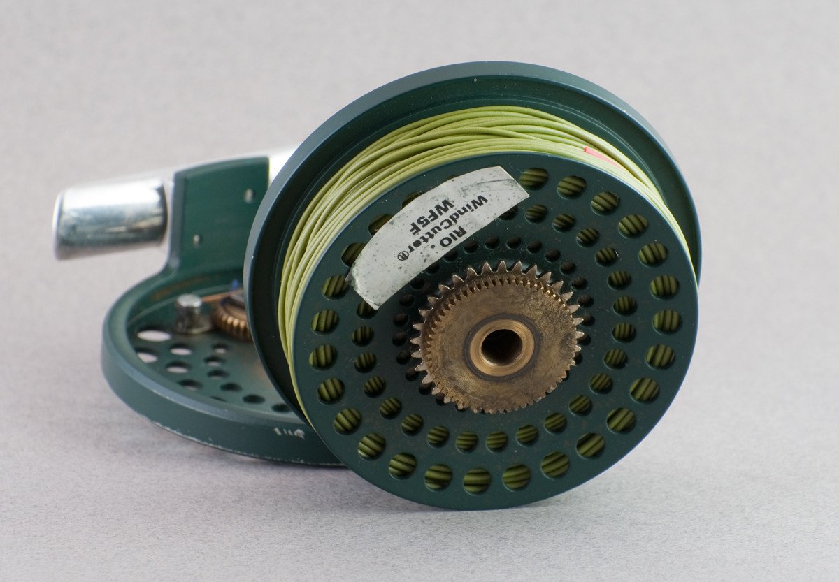 Orvis CFO III Disc Fly Reel - green introductory model with two spare -  Spinoza Rod Company
