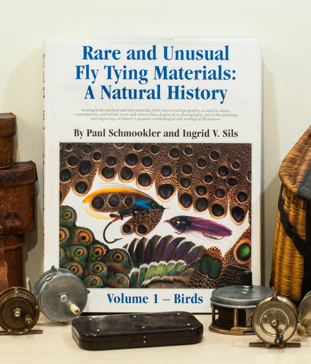 RARE & UNUSUAL FLY TYING MATERIAL- A NATURAL HISTORY VoL 1 BIRDS - PAUL  SCHMOOKLER & INGRID V SILS