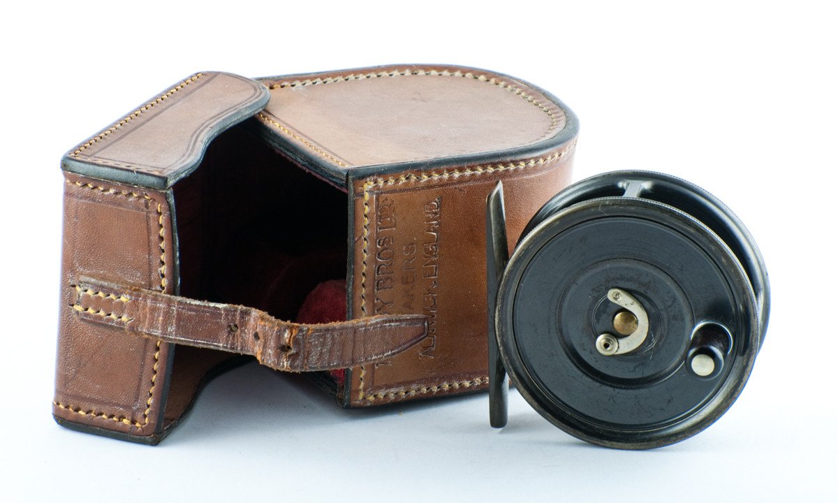 Hardy D-Block Leather Reel Case - Spinoza Rod Company
