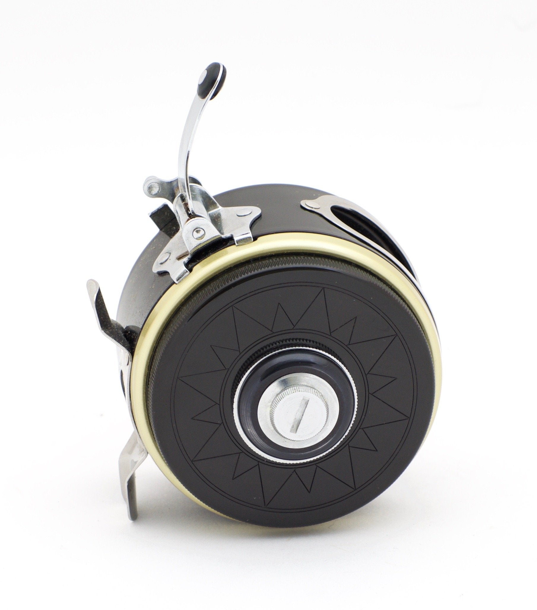 Sold at Auction: Vintage Garcia Mitchell Garcia-Matic No. 1430 Automatic  Rewind Fly Fishing Reel, EC